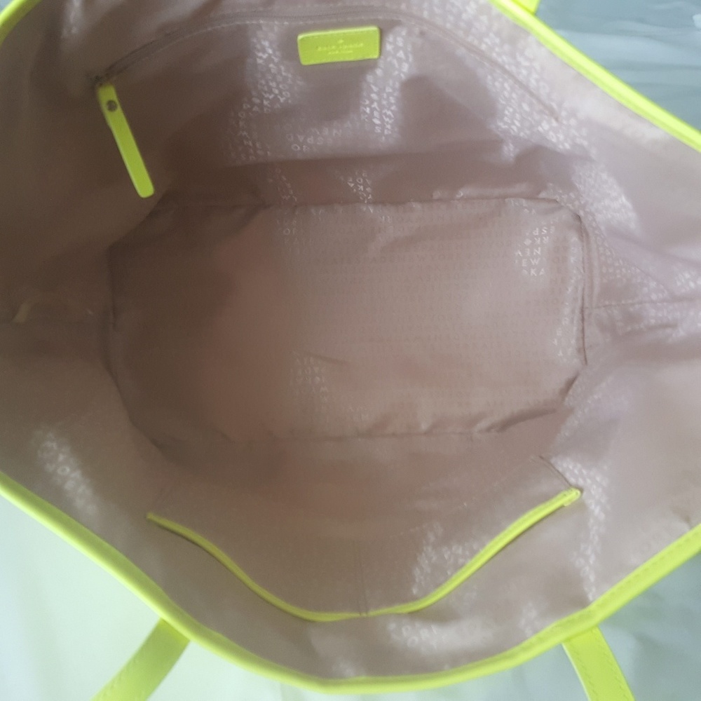 KATE SPADE TOTE - Picture 3 of 3